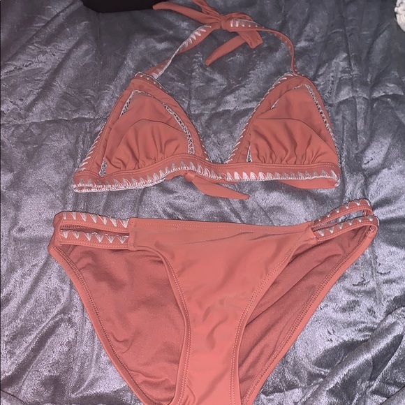 Target bikini - Picture 1 of 5